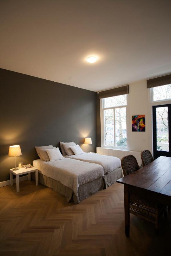 Oranjepark Bed & Breakfast Dordrecht Exterior photo